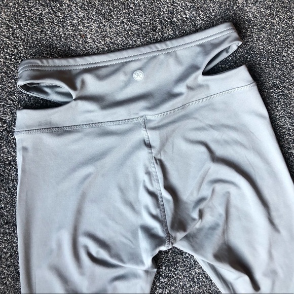 High-Waist Cut-Out Waist Sides Active Yoga Legging - Picture 3 of 7